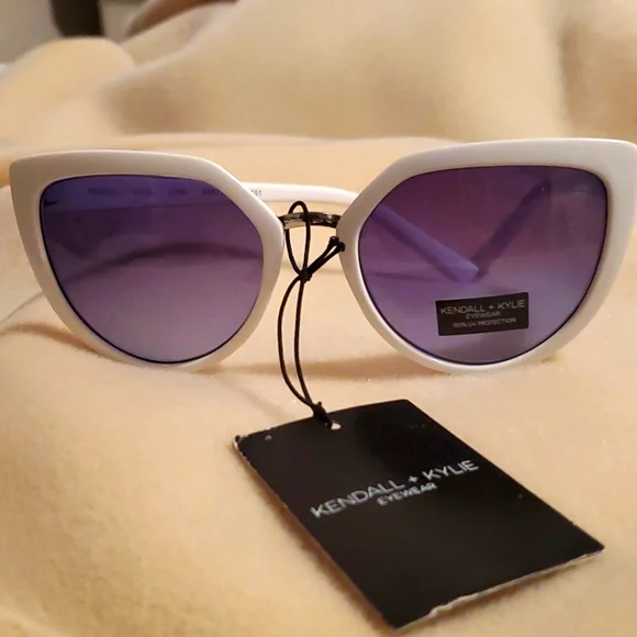 Kendall & Kylie | Accessories | Nwt Kendall And Kylie  display picture 2